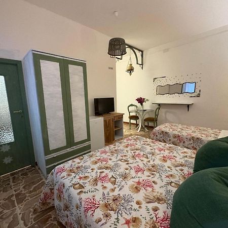 Vittorina'S Home Sorso Bagian luar foto