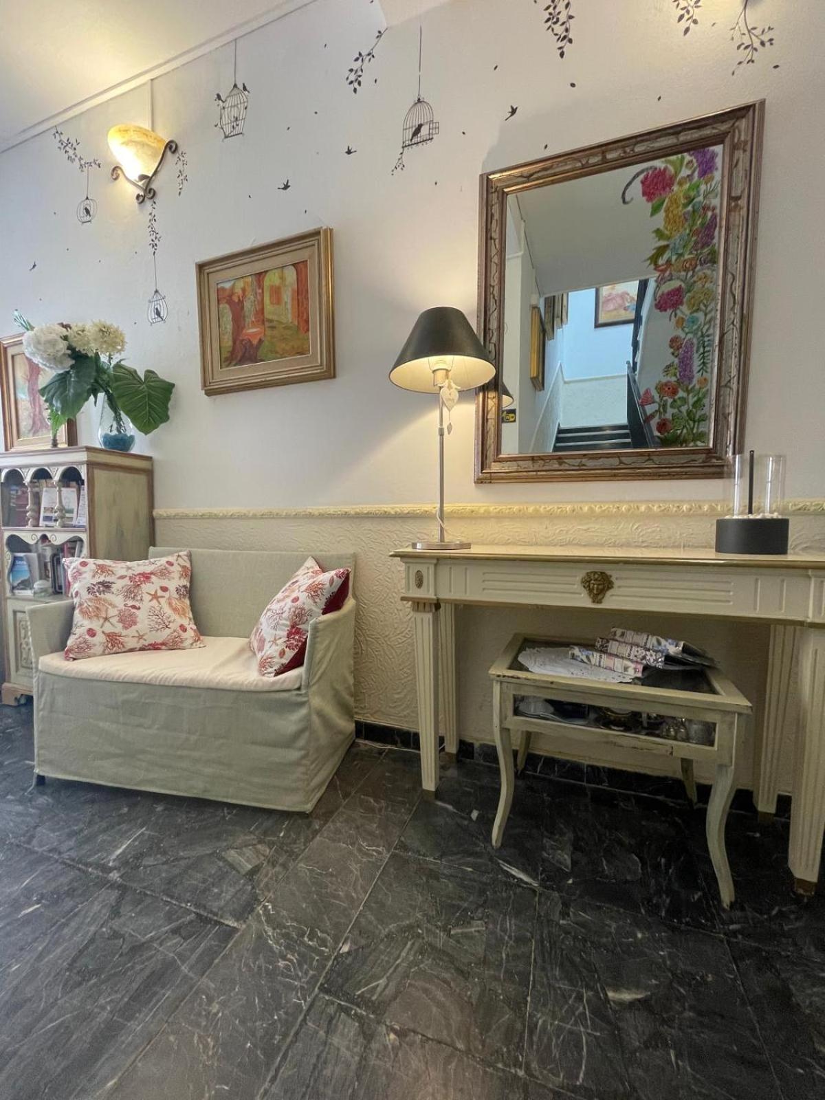 Vittorina'S Home Sorso Bagian luar foto