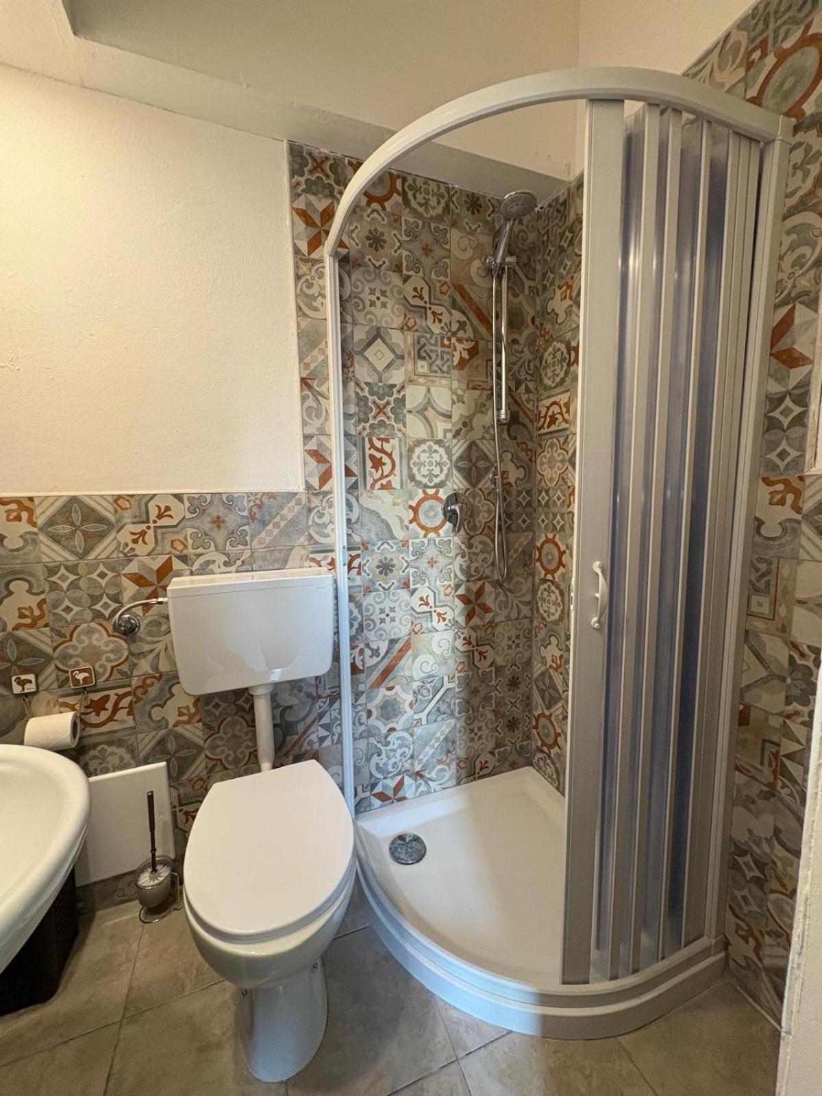 Vittorina'S Home Sorso Bagian luar foto