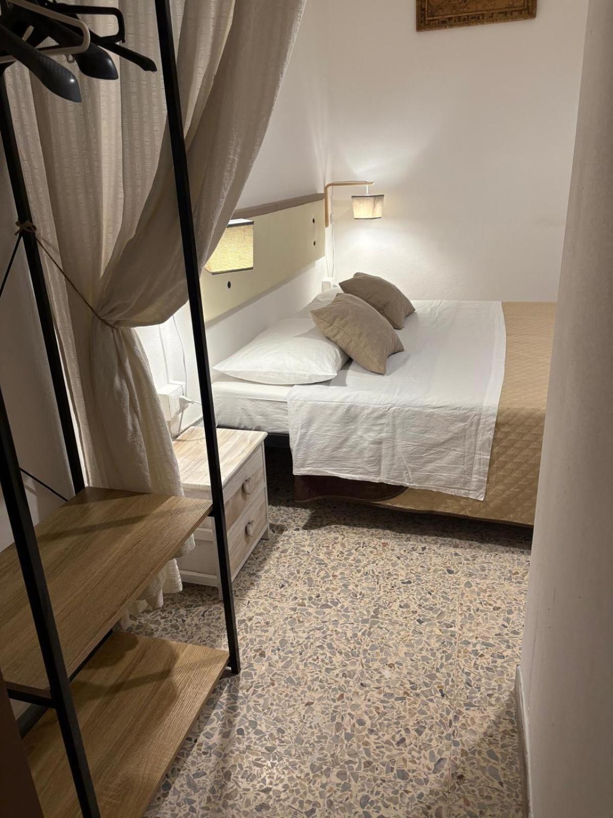 Vittorina'S Home Sorso Bagian luar foto